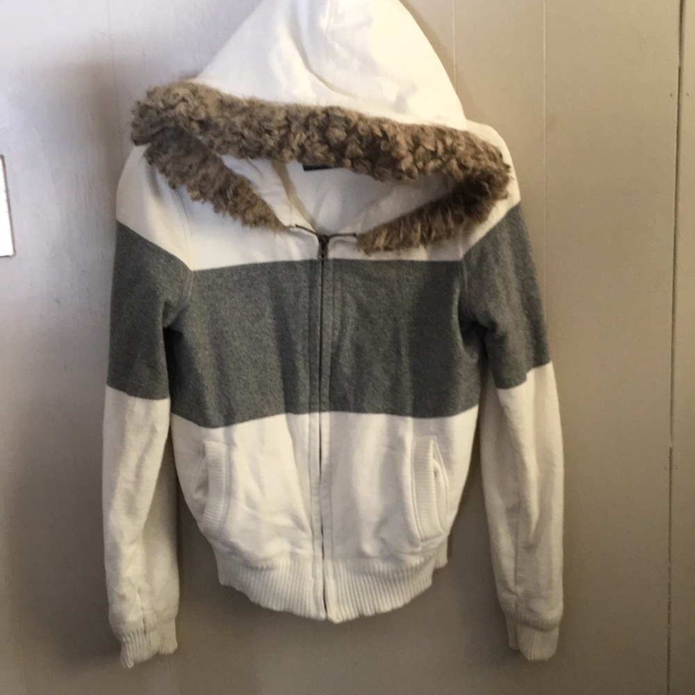American Eagle fleece jacket
